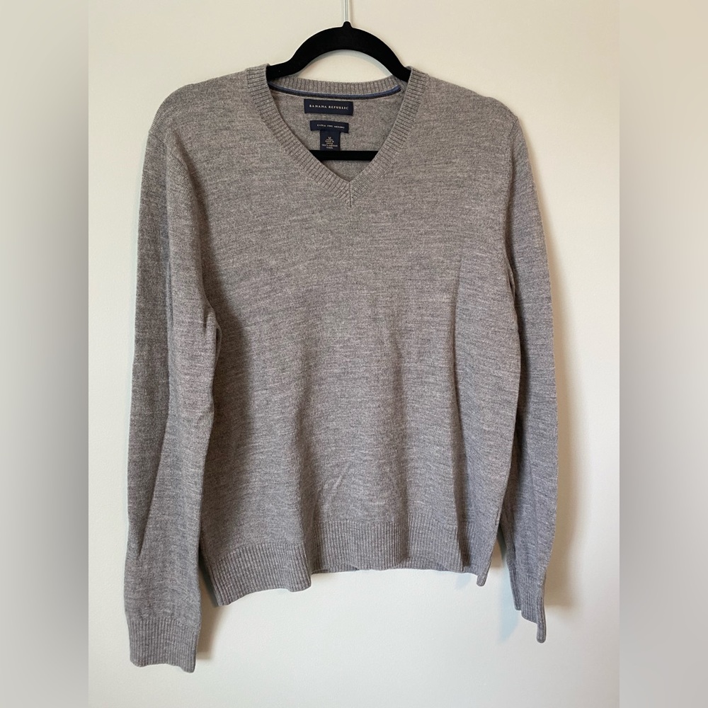 BUNDLE! Lot of 2 Banana Republic Merino Wool Sweaters Size Medium